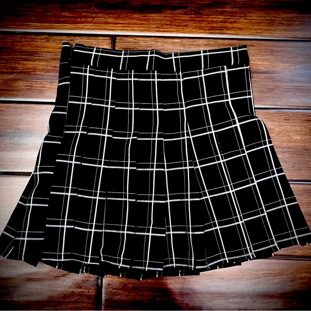 SweatyRocks Women's Casual High Waist Plaid A Line Pleated Mini Skirt